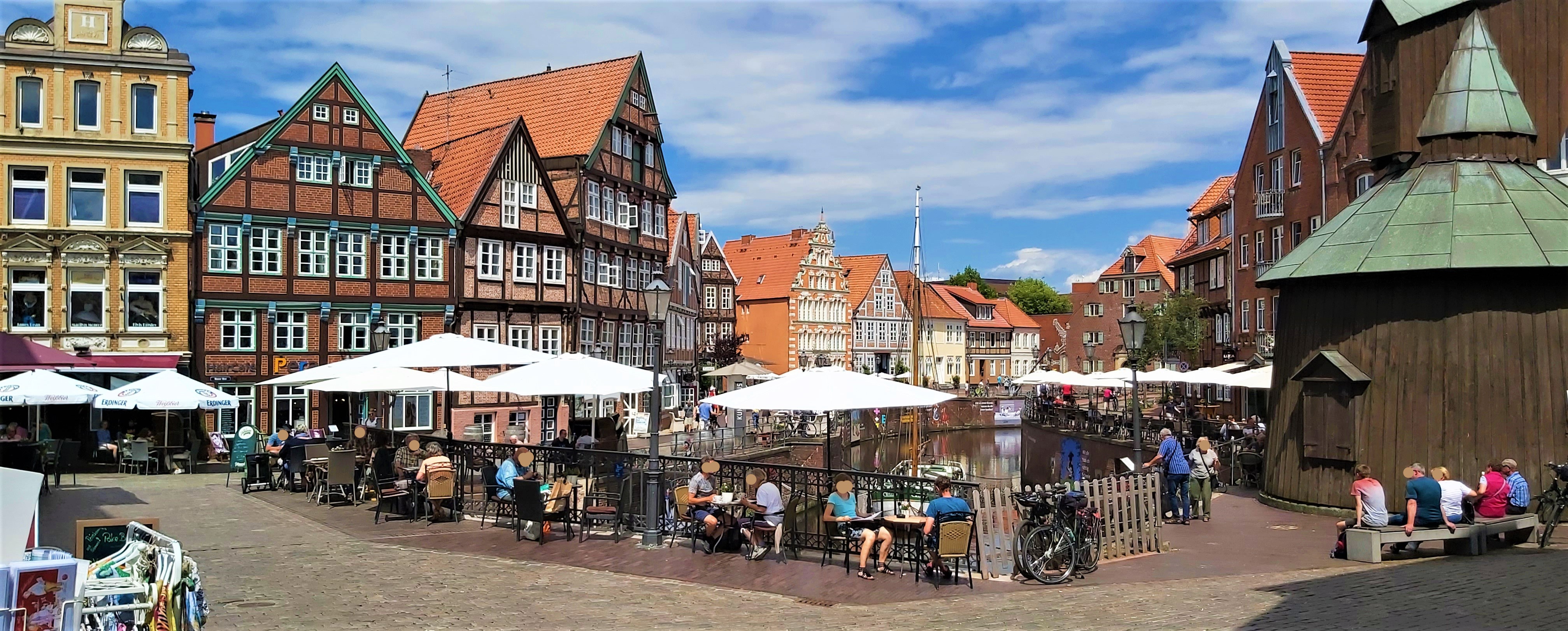 Innenstadt von Stade mit Hafen, 7.7.21, © Franco Pollehn / allesfürmich.de